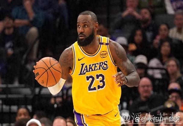 里夫斯送精彩助攻 詹姆斯命中首记三分 里夫斯送精彩助攻 詹姆斯命中首记三分