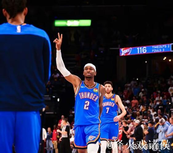 NBA新赛季大势：西部竞争"地狱模式" 东部混战